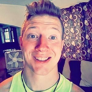 Meet your Posher, Josh